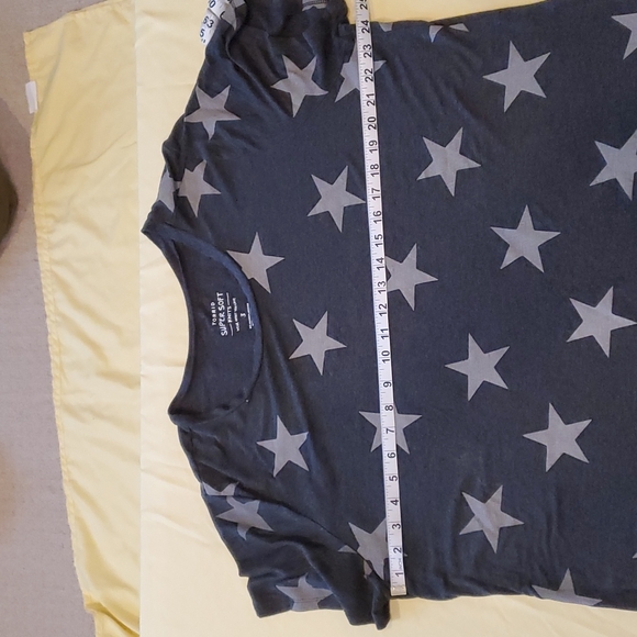 Tshirt - Picture 3 of 5